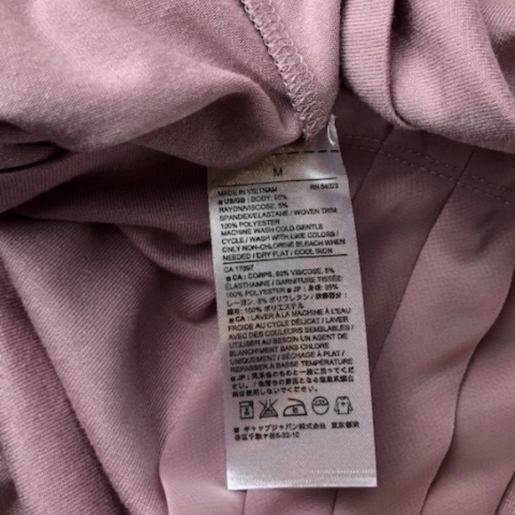 Banana Republic Women T-shirt Size M - Picture 8 of 8